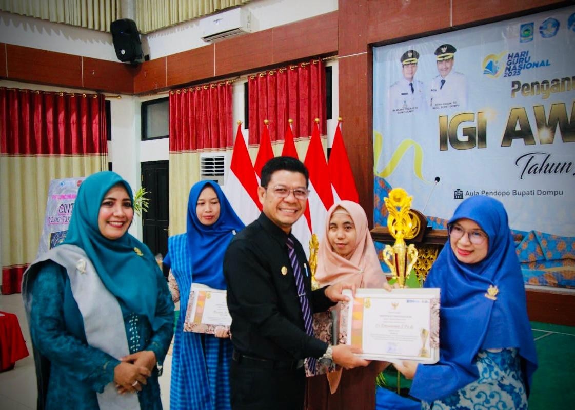 IGI Awards Tahun 2025, Bupati Dompu: Guru Harus Menjadi Inspirasi Bagi Perubahan