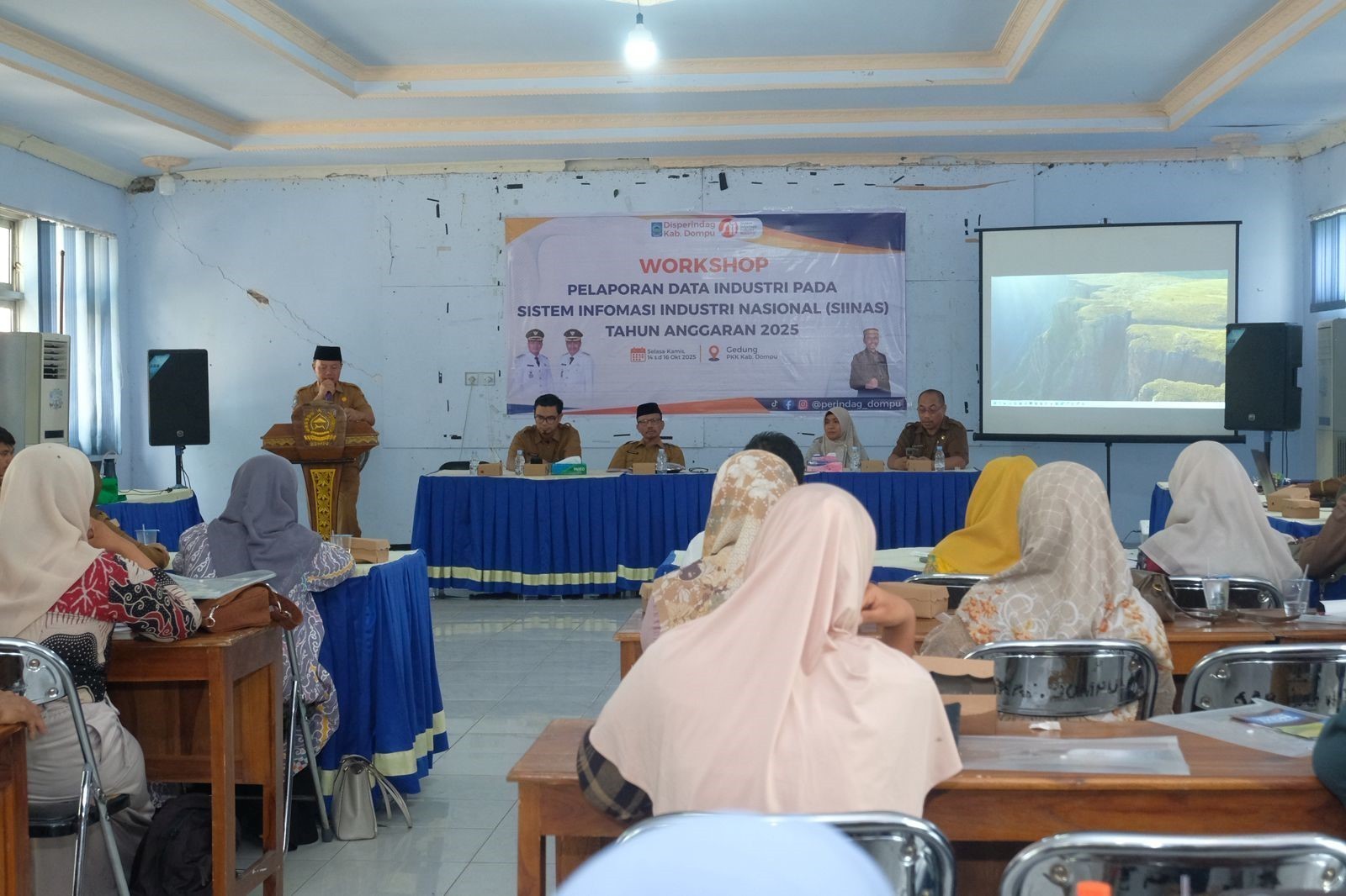 Workshop Pelaporan Data Industri Dukungan Dana DBHCT, Sekda Dompu: Tingkatkan SDM Pelaku Industri