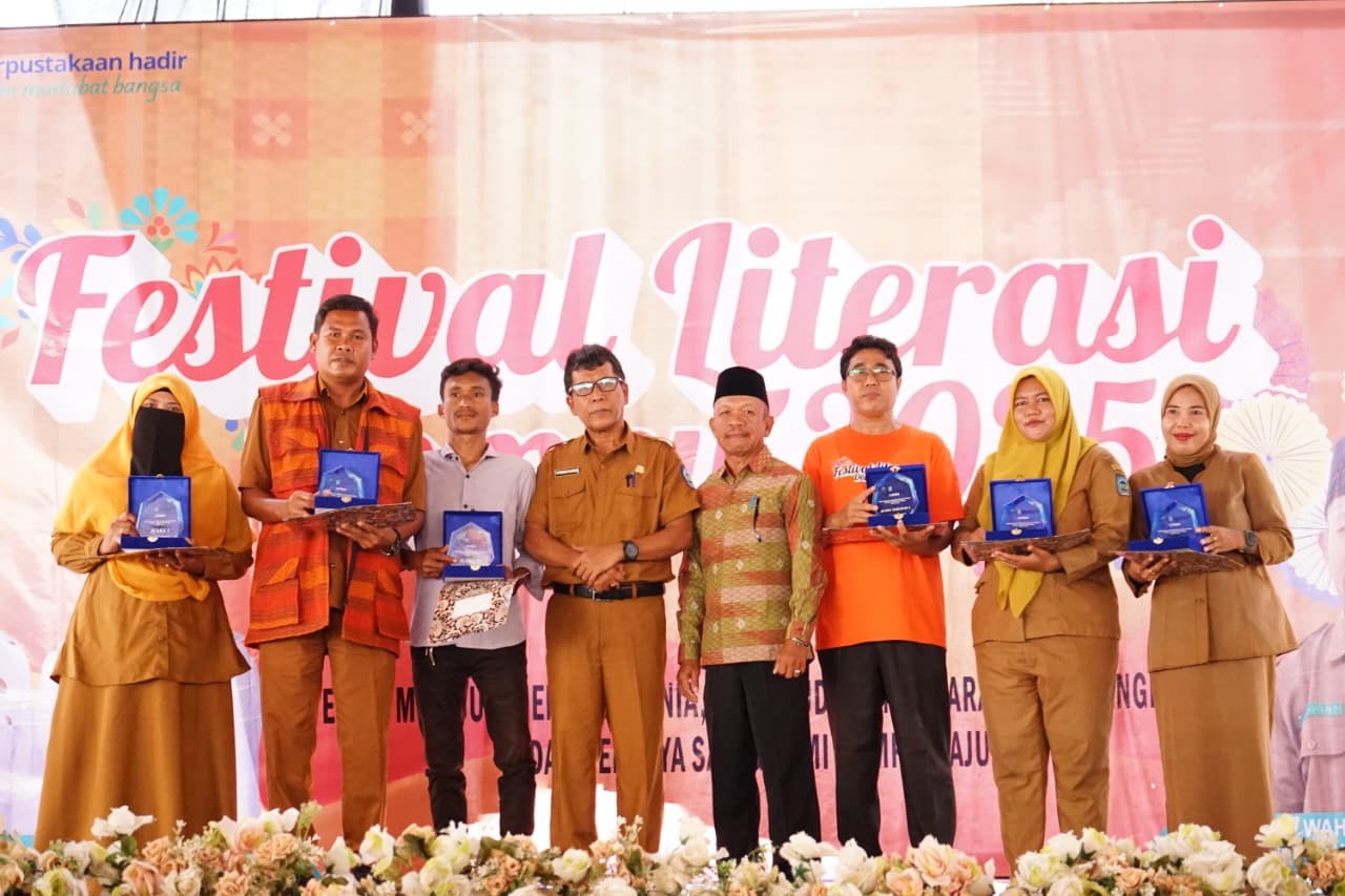 Wakili Bupati Dompu, Pj. Sekda Hadiri Pembukaan Festival Literasi Kabupaten Dompu 2025.