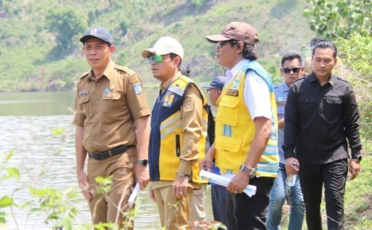 Atasi Kekurangan Air Bersih, Bupati Dompu Ajukan Ijin Penggunaan Air Baku Dam Mila ke BWS