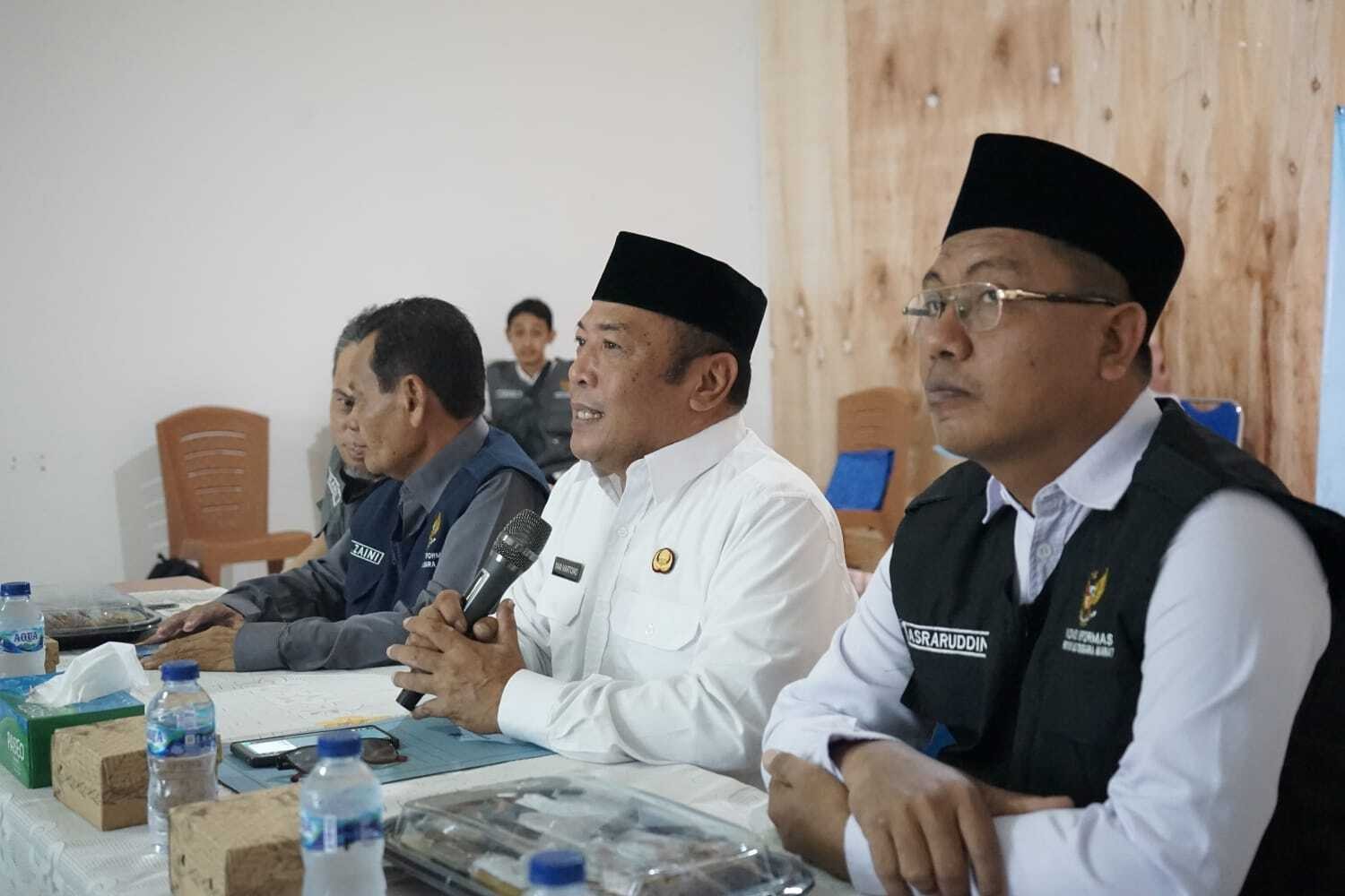 Diskominfo Dompu dan Komisi Informasi NTB Gelar Sosialisasi Keterbukaan Informasi Publik dan Bimtek PPID Desa