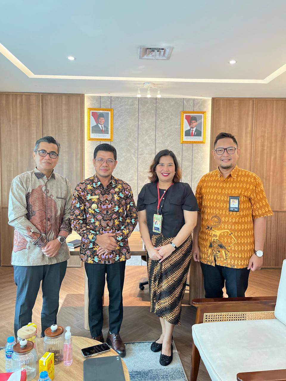 BUPATI DOMPU BAHAS PENGUATAN FESTIVAL LAKEY DAN PENGEMBANGAN PASAR MODERN DI KEMENTERIAN PUSAT